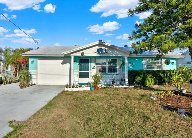 Property at 13906 Barnard Ave, Hudson, FL 34667, 2 beds, 1.5 baths