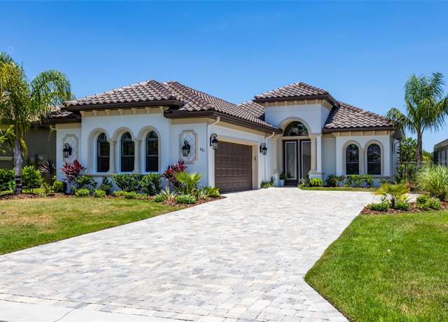 Property at 431 Bourganville Dr, Palm Coast, FL 32137, 3 beds, 3 baths