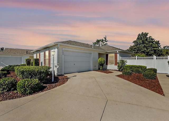 Property at 17800 SE 91st Gaylark Ave, The Villages, FL 32162, 2 beds, 2 baths