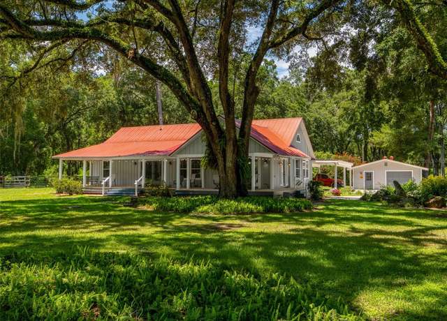 Property at 7122 SW 164th St, Archer, FL 32618, 4 beds, 3 baths