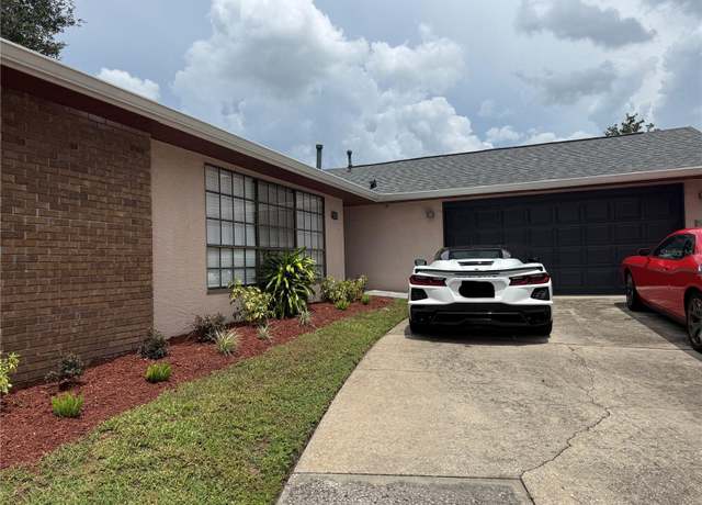 Property at 7325 Burnway Dr, Orlando, FL 32819, 3 beds, 2 baths