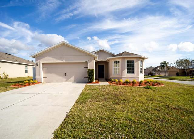 Property at 1046 Roberta Rd, Lake Wales, FL 33853, 3 beds, 2 baths