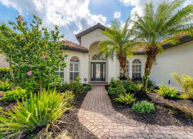 Property at 6832 Bay Hill Dr, Lakewood Ranch, FL 34202, 3 beds, 2 baths