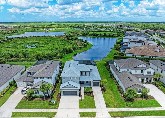 Property at 8264 Summer Night Rd, Sarasota, FL 34241, 5 beds, 4.5 baths