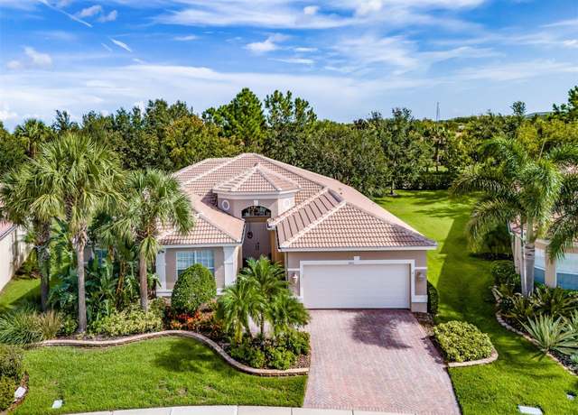 Property at 5014 Ruby Flats Dr, Wimauma, FL 33598, 3 beds, 2.5 baths