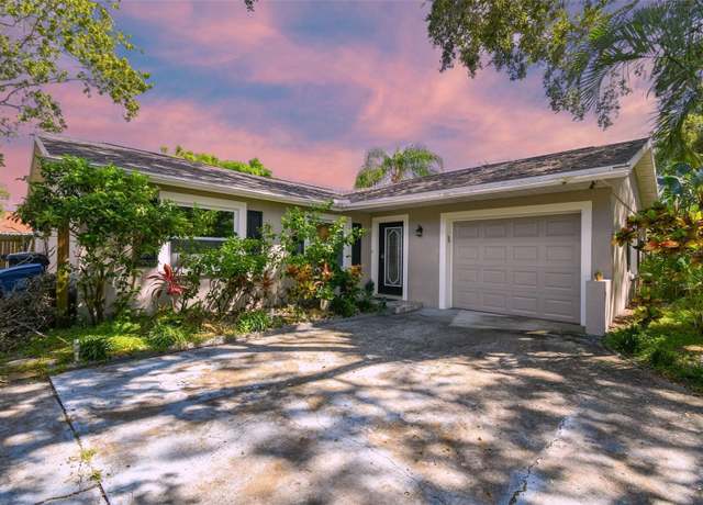 Property at 503 Tangerine Dr, Oldsmar, FL 34677, 3 beds, 2 baths