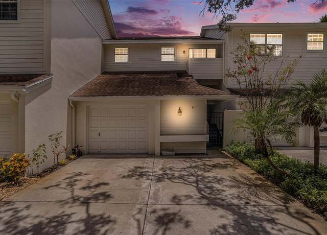 Property at 5203 Bayshore Blvd #11, Tampa, FL 33611, 2 beds, 2.5 baths