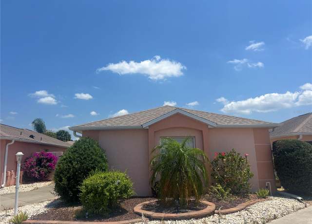 Property at 627 Nuevo Leon Ln, Lady Lake, FL 32159, 2 beds, 1 bath