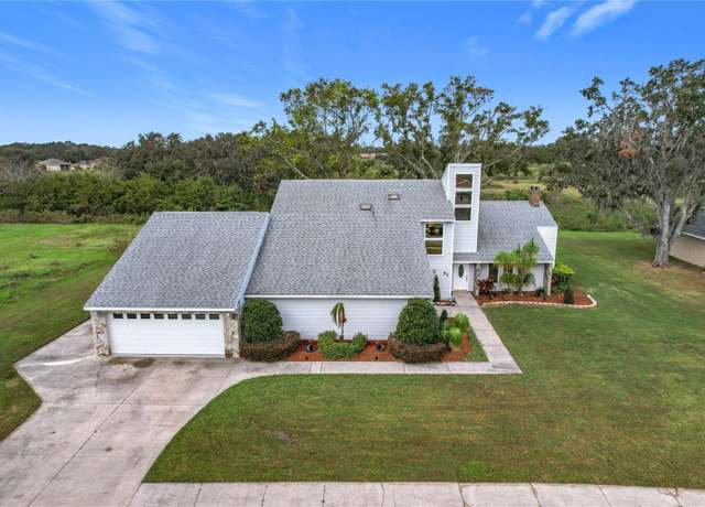 Property at 92 Wood Hall Dr, Mulberry, FL 33860, 4 beds, 3.5 baths