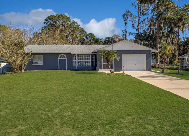 Property at 11847 Ocklawaha Dr, Leesburg, FL 34788, 3 beds, 2 baths