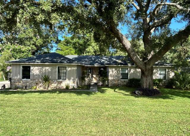 Property at 2070 SE 50th Ter, Ocala, FL 34480, 3 beds, 2 baths