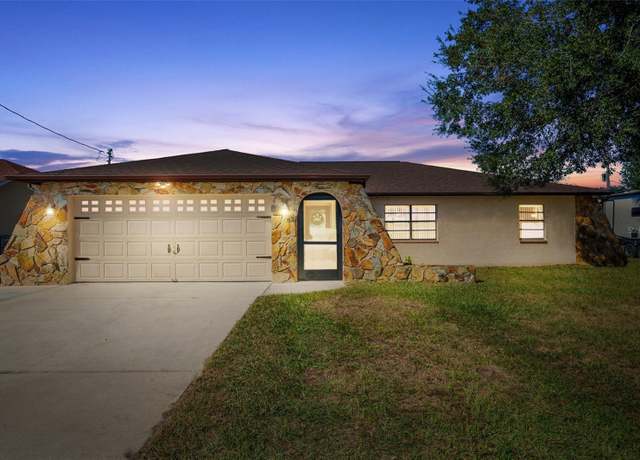 Property at 1473 Somerset Ave, Spring Hill, FL 34609, 2 beds, 2 baths