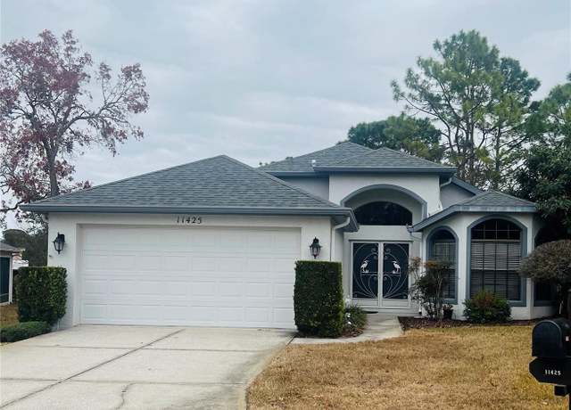 Property at 11425 Billingham Blvd, Spring Hill, FL 34609, 3 beds, 2 baths