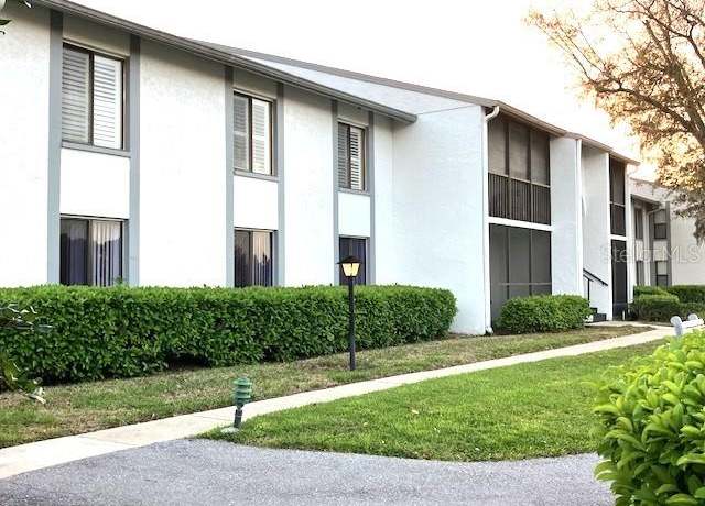Property at 1109 Pine Ridge Cir W Unit F1, Tarpon Springs, FL 34688, 2 beds, 2 baths