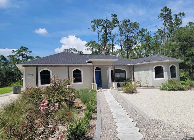 Property at 8570 Tropicaire Blvd, North Port, FL 34291, 4 beds, 2 baths