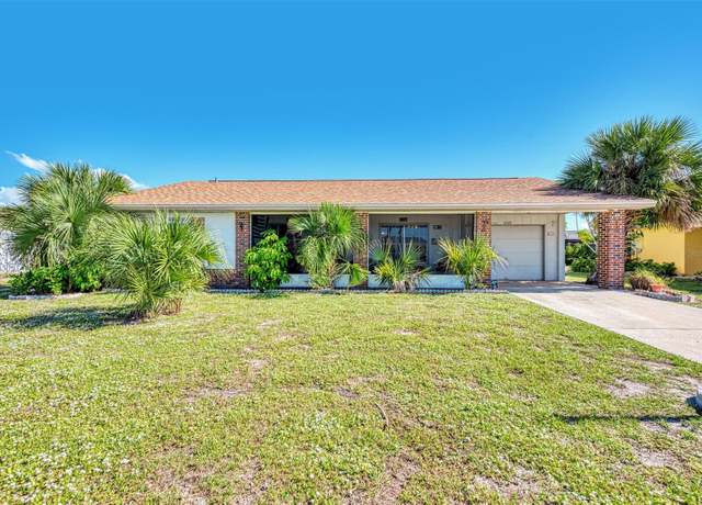 Property at 6522 Coliseum Blvd, Port Charlotte, FL 33981, 2 beds, 2 baths