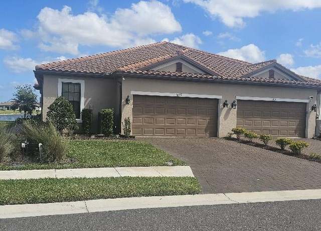 Property at 5406 Rushmere Ct, Palmetto, FL 34221, 2 beds, 2.5 baths
