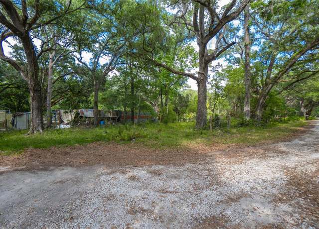 Property at 21019 Edwards Ave, Brooksville, FL 34601
