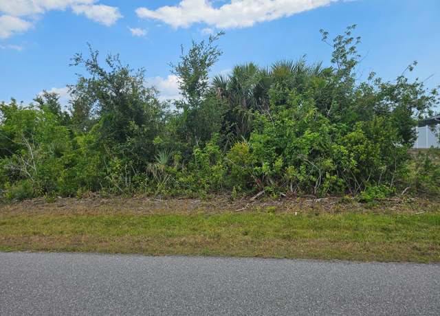Property at 15595 Stuart Cir, Port Charlotte, FL 33981
