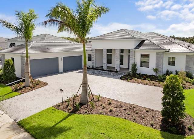 Property at 4612 Mondrian Ct, Sarasota, FL 34240, 4 beds, 4.5 baths
