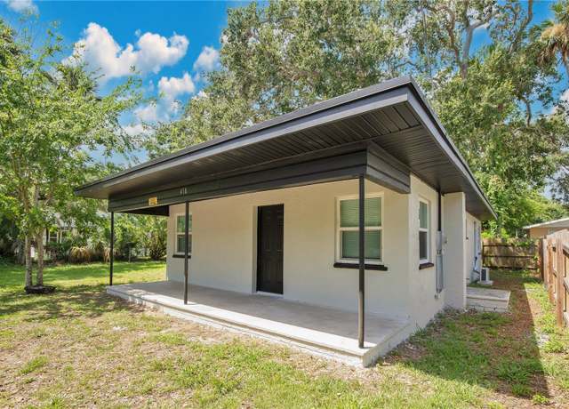 Property at 458 Pleasant St, Daytona Beach, FL 32114, 2 beds, 2 baths