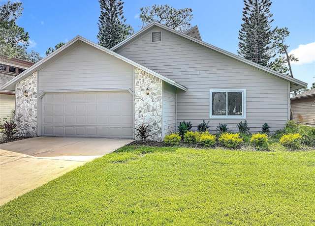 Property at 289 Gull Dr S, Daytona Beach, FL 32119, 3 beds, 3.5 baths