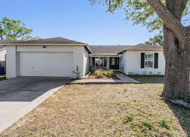 Property at 803 Greenbelt Cir, Brandon, FL 33510, 4 beds, 2 baths