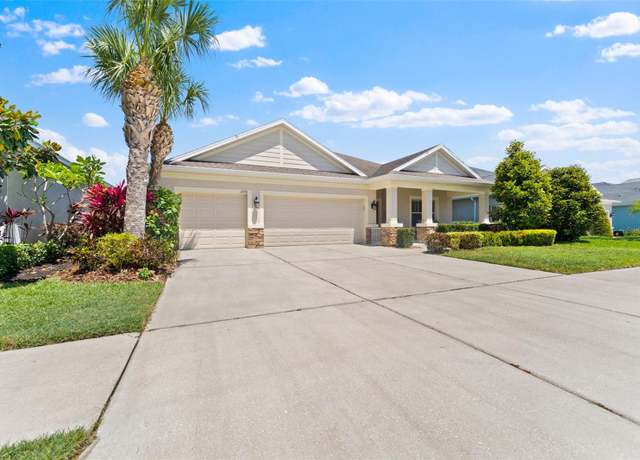 Property at 17731 Bright Wheat Dr, Lithia, FL 33547, 4 beds, 3 baths