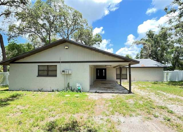 Property at 5614 Kenny Dr, Tampa, FL 33617, 3 beds, 2 baths
