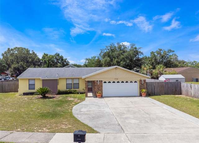 Property at 7750 Murcott Cir, Orlando, FL 32835, 3 beds, 2 baths