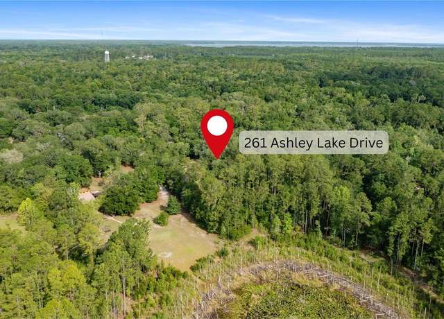 Property at 261 Ashley Lake Dr, Melrose, FL 32666