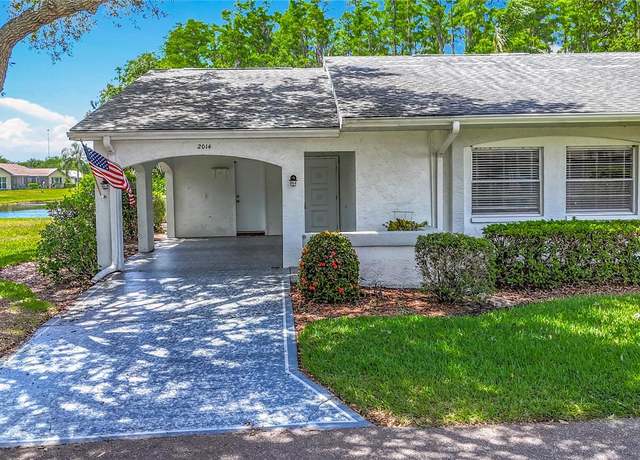 Property at 2014 Hampstead Cir, Sun City Center, FL 33573, 2 beds, 2 baths