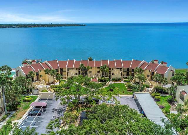 Property at 7520 Sunshine Skyway Ln S #113, St Petersburg, FL 33711, 2 beds, 2.5 baths