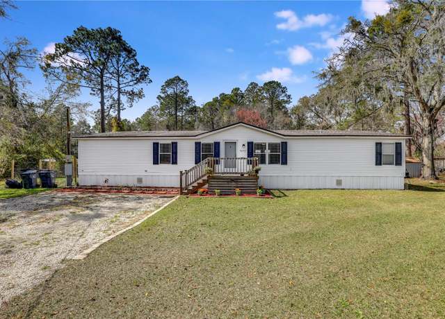 Property at 96725 Blackrock Rd, Yulee, FL 32097, 4 beds, 2 baths