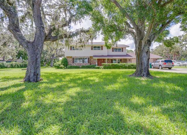 Property at 6625 Burning Tree Dr, Seminole, FL 33777, 4 beds, 2.5 baths