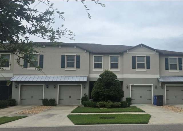 Property at 15522 Florence Hollow Pl, Sun City Center, FL 33573, 3 beds, 2.5 baths