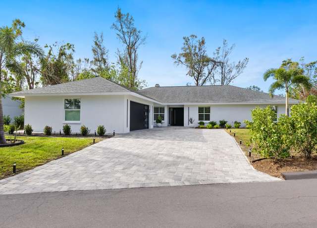 Property at 749 Tropical Cir, Sarasota, FL 34242, 4 beds, 2.5 baths
