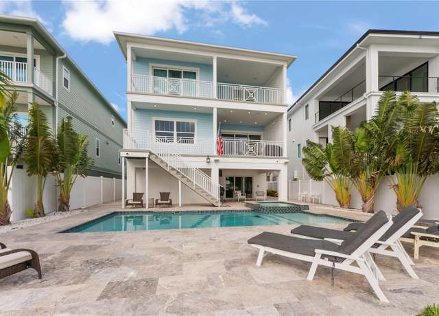 Property at 371 12th Ave, Indian Rocks Beach, FL 33785, 4 beds, 4.5 baths
