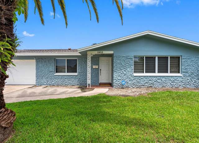 Property at 1855 Yale Dr, Clearwater, FL 33765, 5 beds, 2 baths
