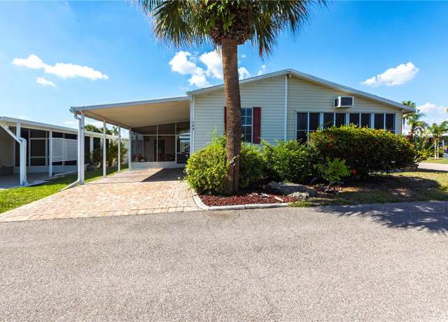 Property at 2100 Kings Hwy #748, Port Charlotte, FL 33980, 2 beds, 2 baths