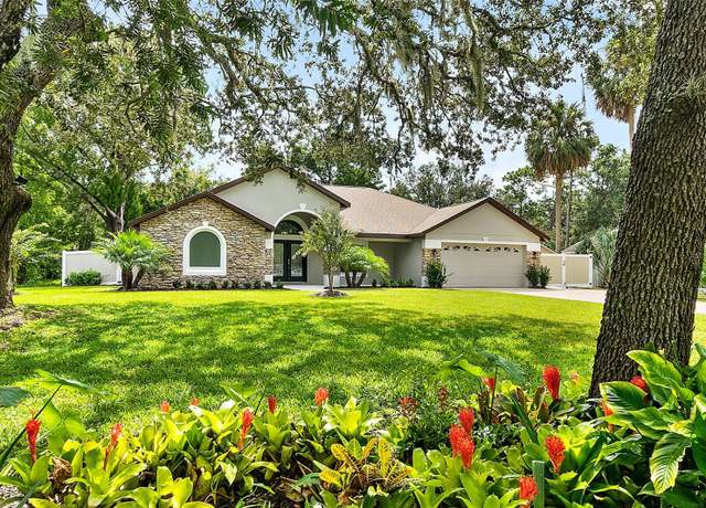 Property at 7 Traceway Ct, Ormond Beach, FL 32174, 4 beds, 2 baths