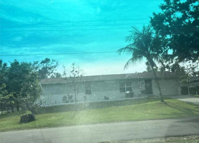 Property at 4511 39th Ave N, St Petersburg, FL 33714, 3 beds, 1 bath