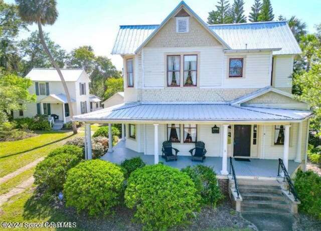 Property at 602 Indian River Ave, Titusville, FL 32796, 6 beds, 4 baths