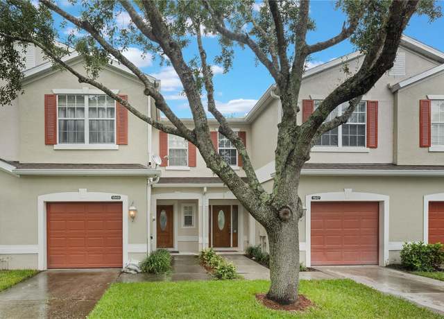 Property at 1949 Beacon Bay Ct, Apopka, FL 32712, 3 beds, 2.5 baths