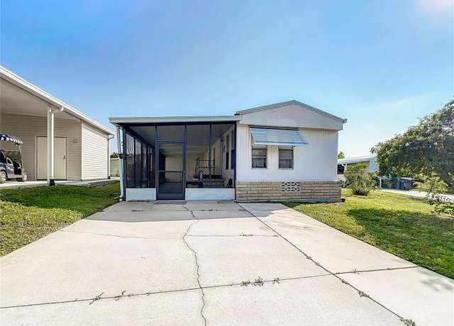 Property at 215 Wildwood Ln, Lake Wales, FL 33898, 2 beds, 1 bath