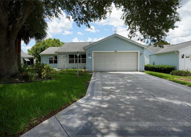 Property at 926 Chula Ct, Lady Lake, FL 32159, 2 beds, 2 baths