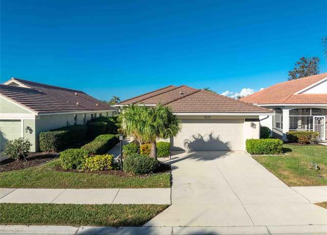 Property at 5015 Seagrass Dr, Venice, FL 34293, 3 beds, 2 baths