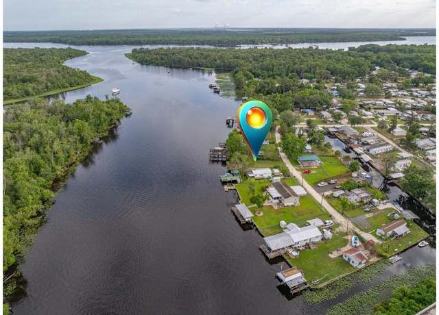Property at 146 Magnolia Trl, Satsuma, FL 32189