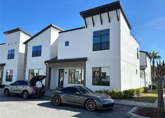 Property at 231 Villa Domani Cir #59, Davenport, FL 33896, 4 beds, 3.5 baths