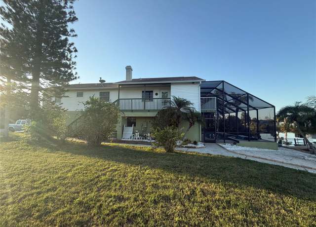 Property at 3338 Fernleaf Dr, Hernando Beach, FL 34607, 3 beds, 2.5 baths